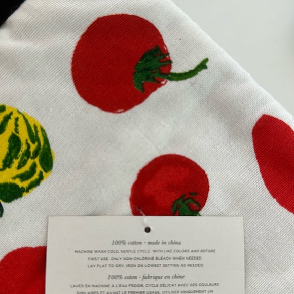 🍅♠️ Kate Spade Oven Mitt - Picture 4 of 4